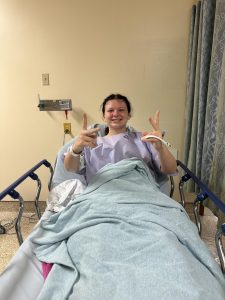 Isla Heath moments before undergoing laparoscopic surgery to diagnose her endometriosis.